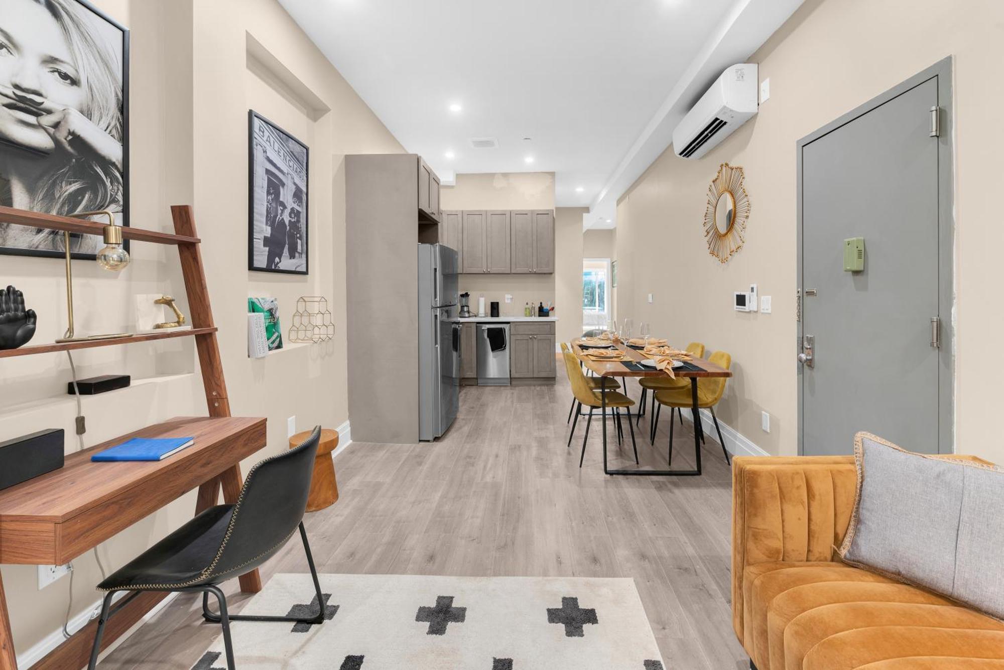 Charming 2Br Bkyrd Near Williamsburg Apartment New York City Exterior photo