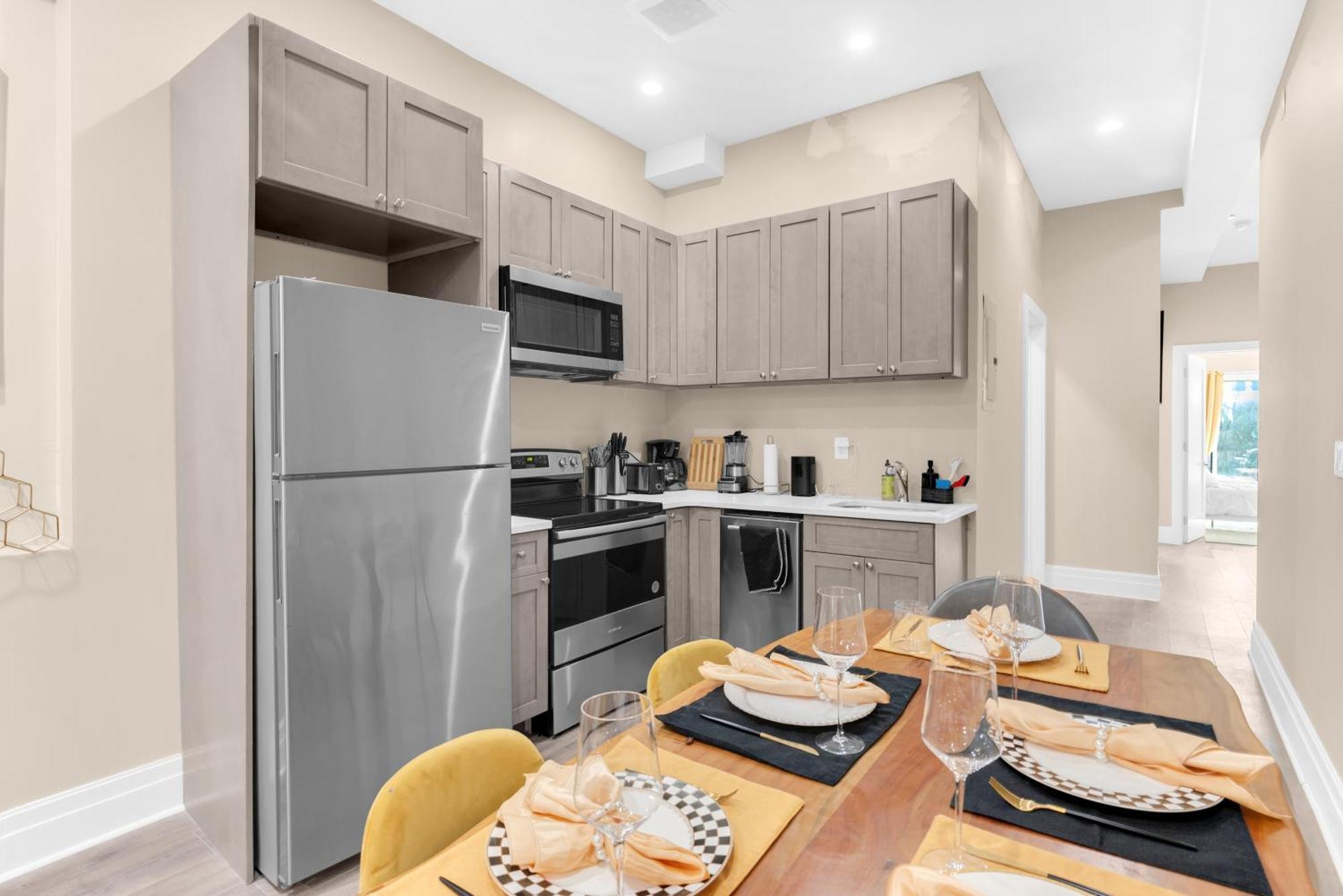 Charming 2Br Bkyrd Near Williamsburg Apartment New York City Exterior photo