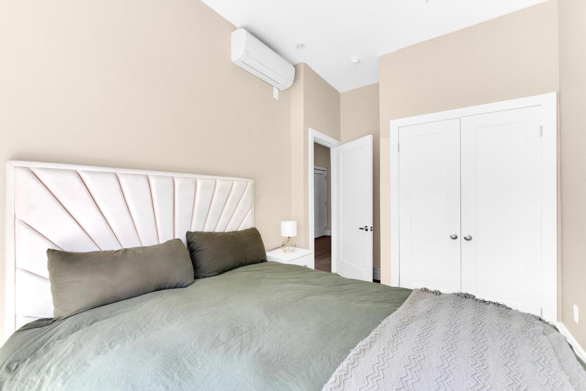 Charming 2Br Bkyrd Near Williamsburg Apartment New York City Exterior photo